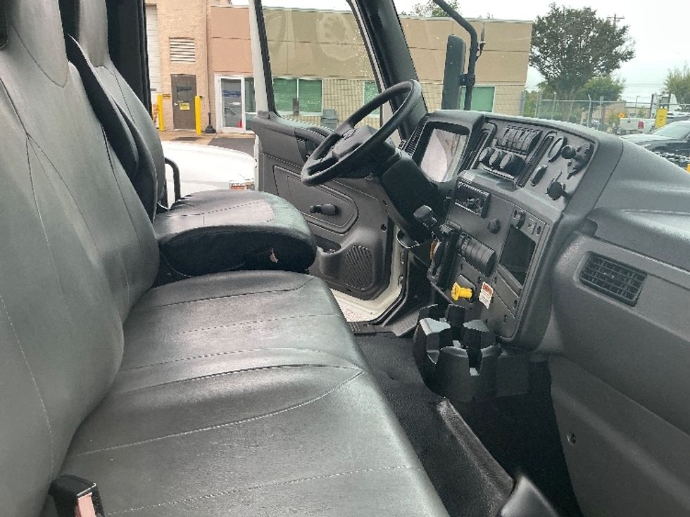 Medium Duty Box Truck-Light and Medium Duty Trucks-International-2021-MV607-Sparks-NV-251,388\n\t\tmiles-$ 41,750 - Image 22