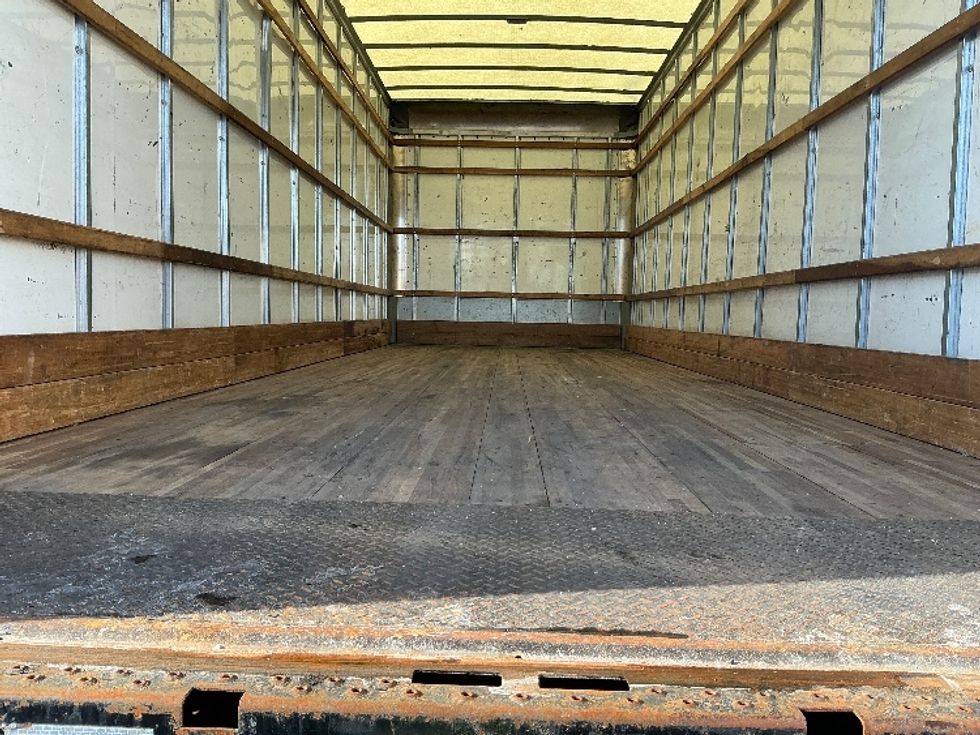 Medium Duty Box Truck-Light and Medium Duty Trucks-International-2021-MV607-Spartanburg-SC-218,076\n\t\tmiles-$ 36,250 - Image 9