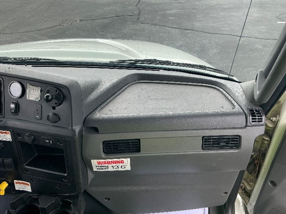 Medium Duty Box Truck-Light and Medium Duty Trucks-International-2021-MV607-Spartanburg-SC-252,659\n\t\tmiles-$ 48,500 - Image 20