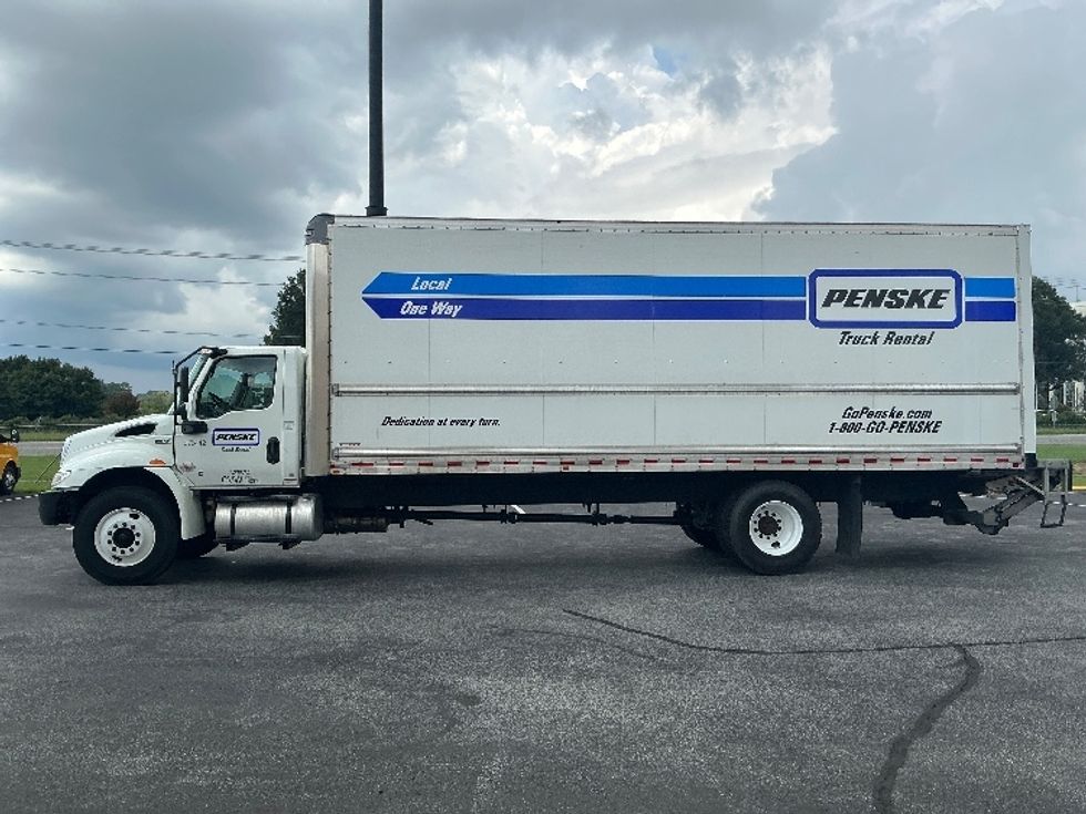 Medium Duty Box Truck-Light and Medium Duty Trucks-International-2021-MV607-Spartanburg-SC-252,659\n\t\tmiles-$ 48,500 - Image 4