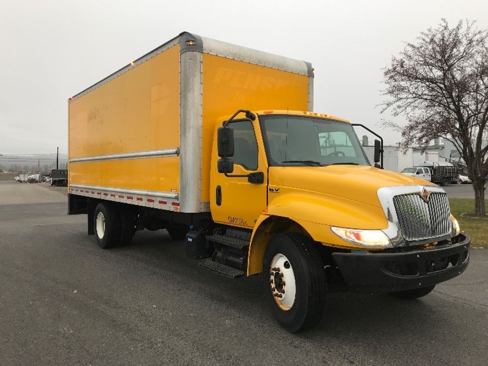 Medium Duty Box Truck-Light and Medium Duty Trucks-International-2021-MV607-Spokane Valley-WA-128,650\n\t\tmiles-$ 46,250 - Image 1