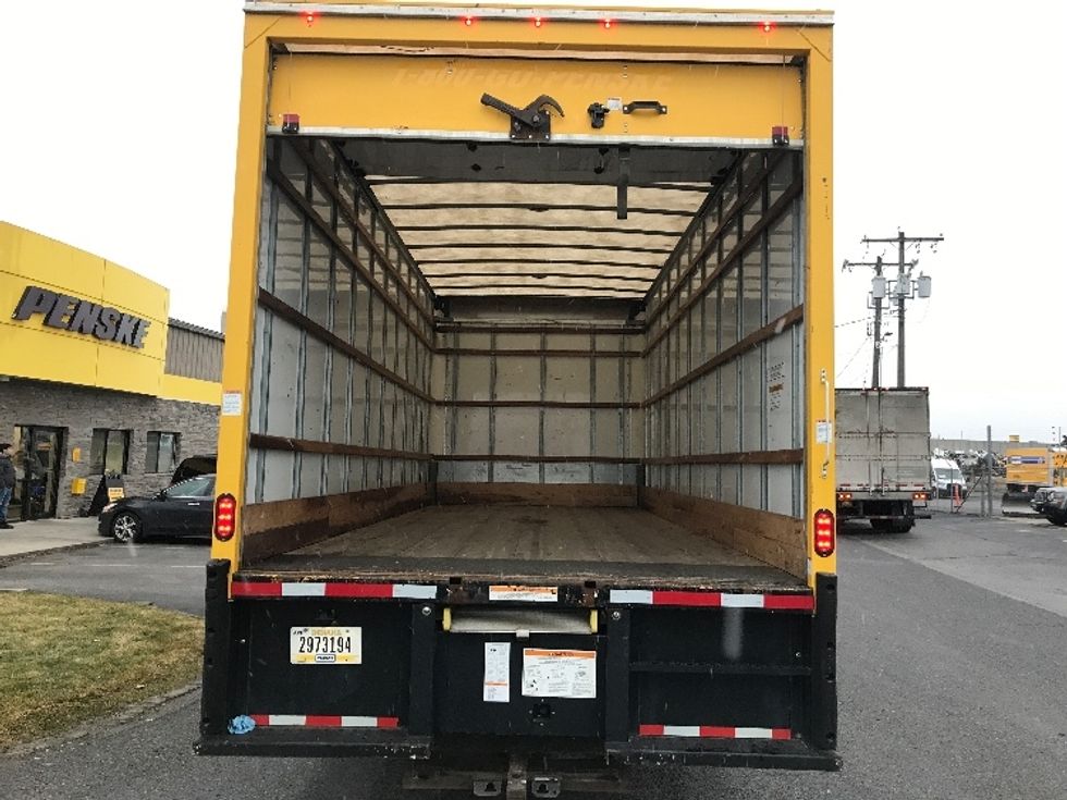 Medium Duty Box Truck-Light and Medium Duty Trucks-International-2021-MV607-Spokane Valley-WA-128,650\n\t\tmiles-$ 46,250 - Image 9