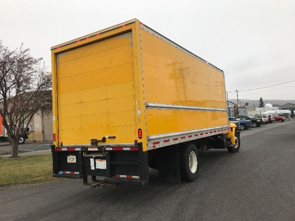 Medium Duty Box Truck-Light and Medium Duty Trucks-International-2021-MV607-Spokane Valley-WA-128,650\n\t\tmiles-$ 46,250 - Image 13