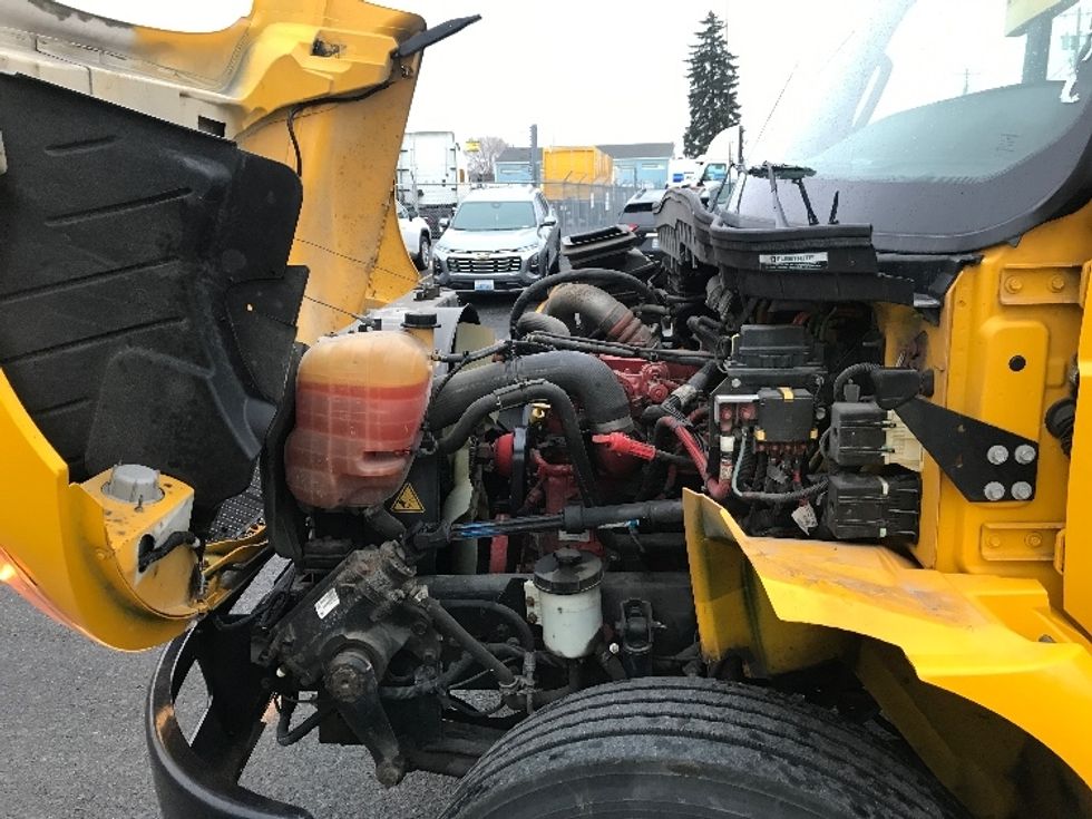 Medium Duty Box Truck-Light and Medium Duty Trucks-International-2021-MV607-Spokane Valley-WA-128,650\n\t\tmiles-$ 46,250 - Image 24