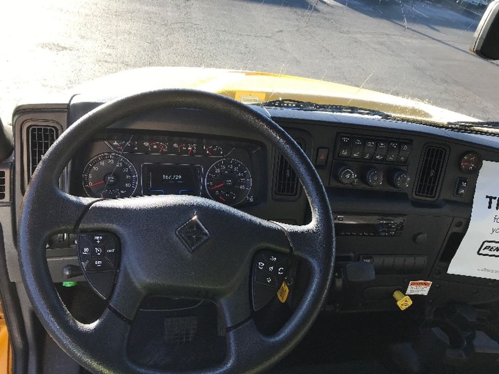 Medium Duty Box Truck-Light and Medium Duty Trucks-International-2021-MV607-Spokane Valley-WA-167,731\n\t\tmiles-$ 40,750 - Image 17