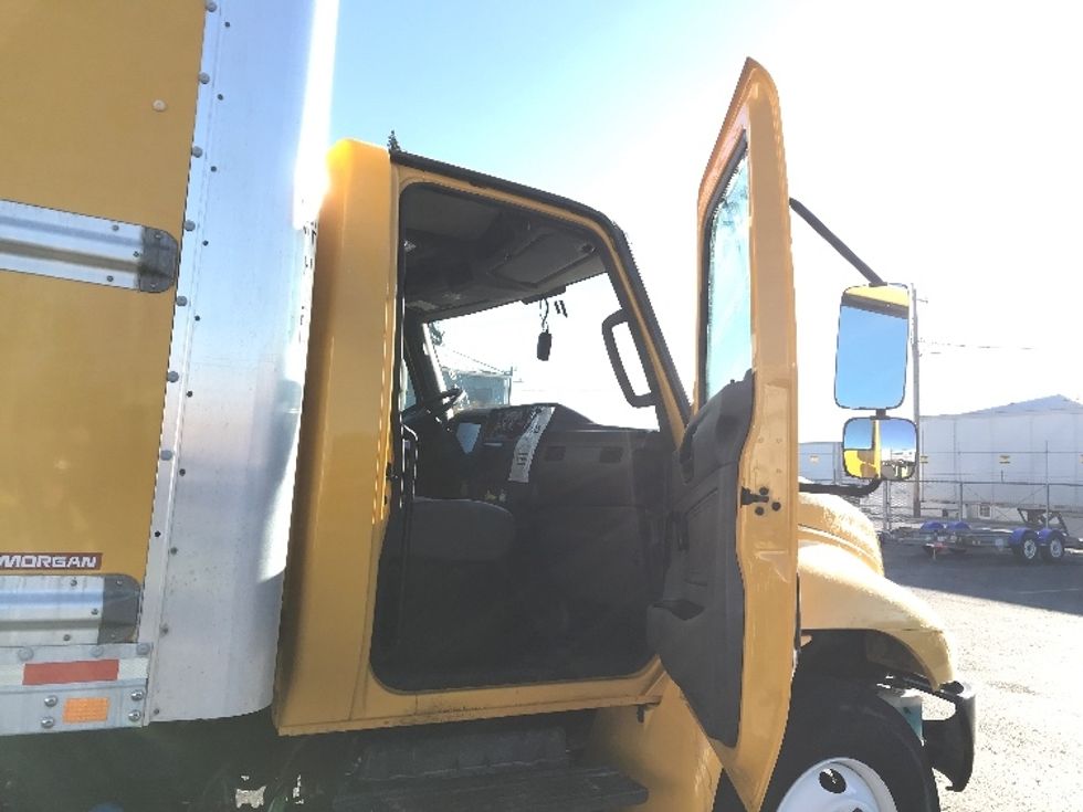 Medium Duty Box Truck-Light and Medium Duty Trucks-International-2021-MV607-Spokane Valley-WA-167,731\n\t\tmiles-$ 40,750 - Image 19