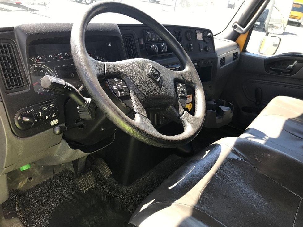 Medium Duty Box Truck-Light and Medium Duty Trucks-International-2021-MV607-Spokane Valley-WA-190,946\n\t\tmiles-$ 45,250 - Image 17