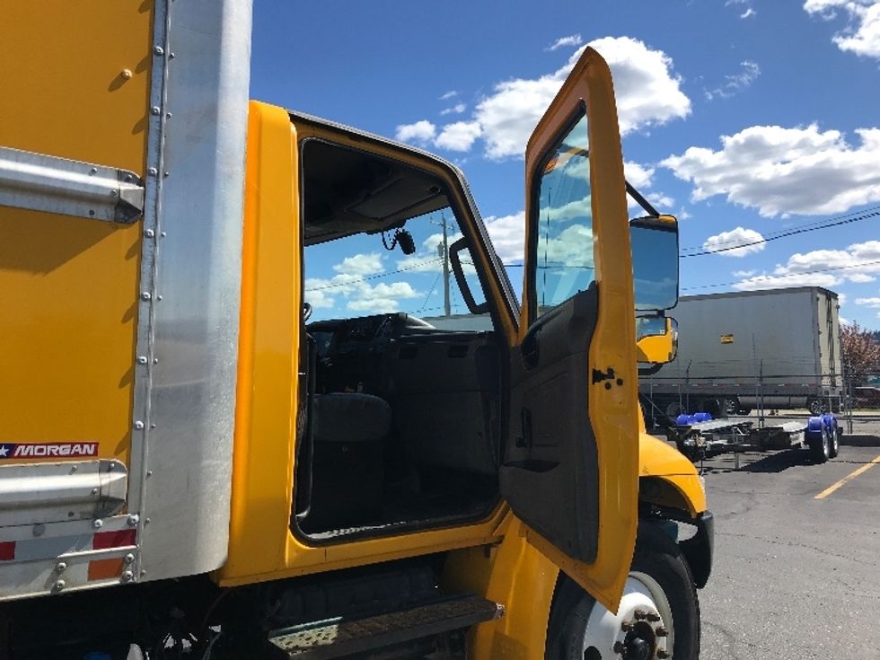 Medium Duty Box Truck-Light and Medium Duty Trucks-International-2021-MV607-Spokane Valley-WA-190,946\n\t\tmiles-$ 45,250 - Image 20