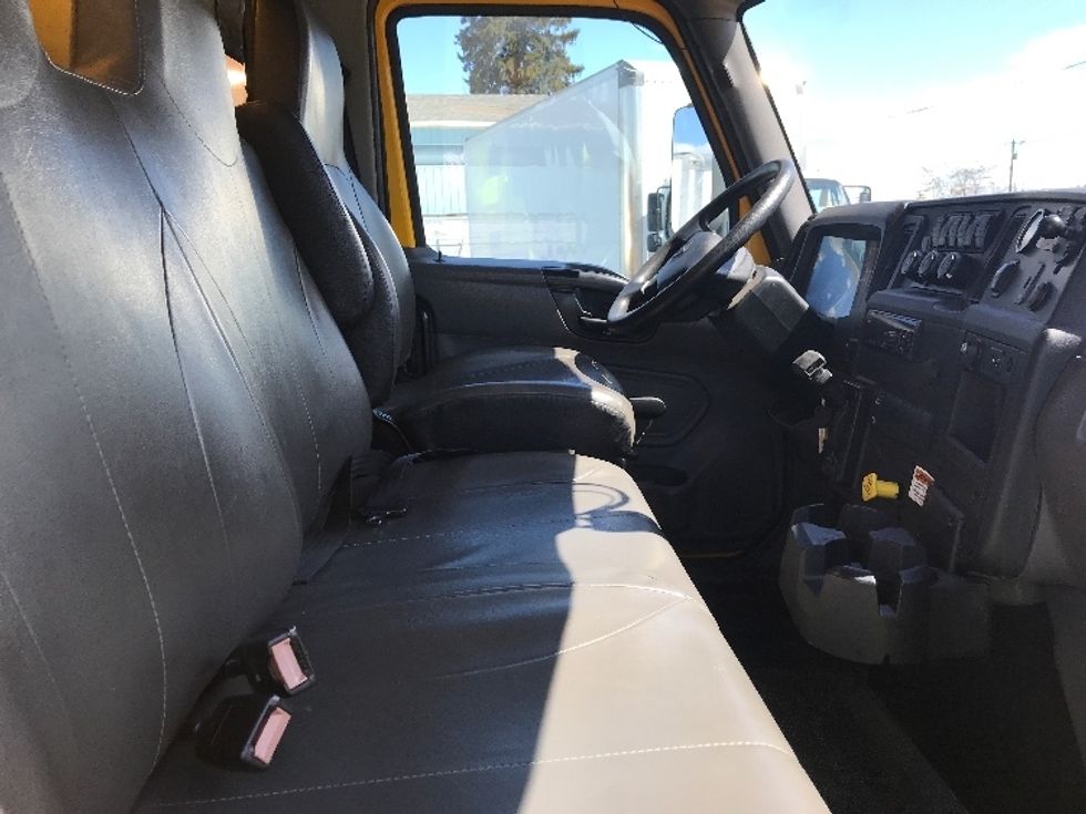 Medium Duty Box Truck-Light and Medium Duty Trucks-International-2021-MV607-Spokane Valley-WA-190,946\n\t\tmiles-$ 45,250 - Image 22