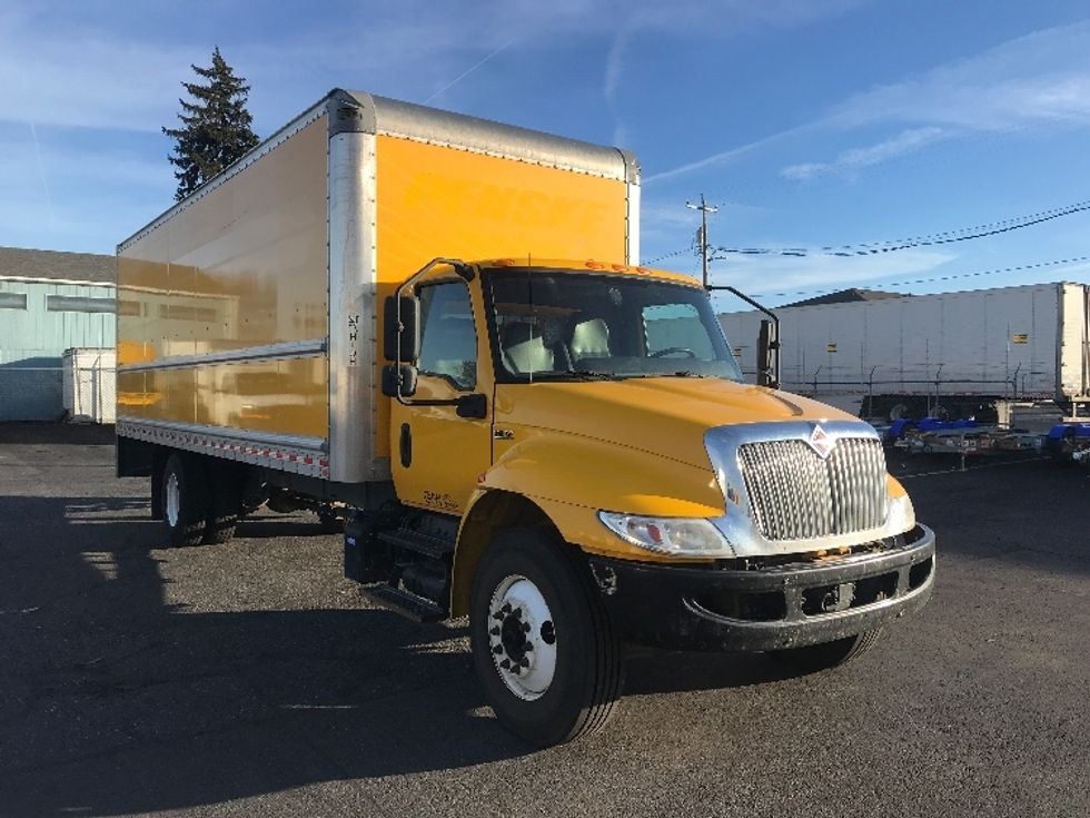 Medium Duty Box Truck-Light and Medium Duty Trucks-International-2021-MV607-Spokane Valley-WA-197,654\n\t\tmiles-$ 42,500 - Image 1