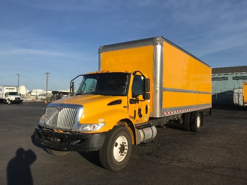 Medium Duty Box Truck-Light and Medium Duty Trucks-International-2021-MV607-Spokane Valley-WA-197,654\n\t\tmiles-$ 42,500 - Image 3