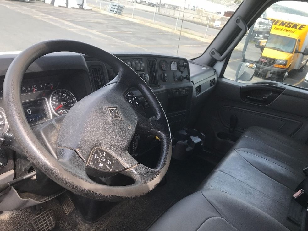 Medium Duty Box Truck-Light and Medium Duty Trucks-International-2021-MV607-Spokane Valley-WA-204,240\n\t\tmiles-$ 51,250 - Image 24