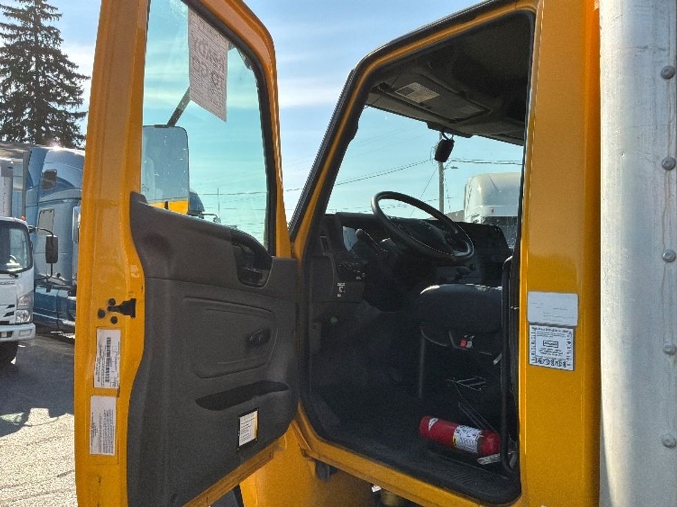 Medium Duty Box Truck-Light and Medium Duty Trucks-International-2021-MV607-Spokane Valley-WA-204,974\n\t\tmiles-$ 53,750 - Image 16