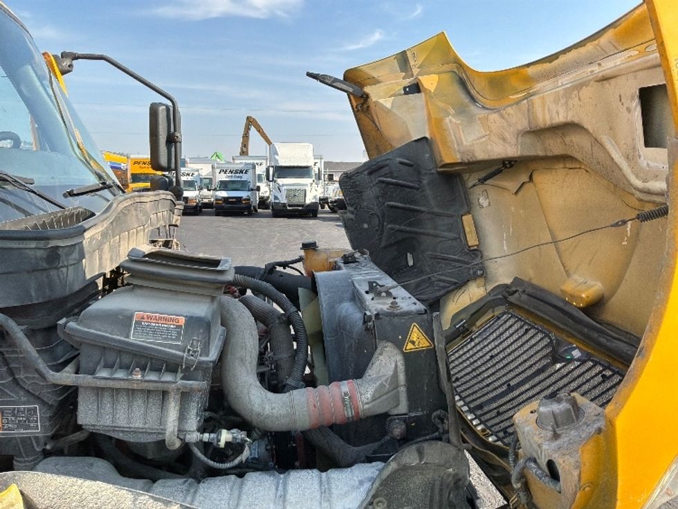 Medium Duty Box Truck-Light and Medium Duty Trucks-International-2021-MV607-Spokane Valley-WA-204,974\n\t\tmiles-$ 53,750 - Image 23