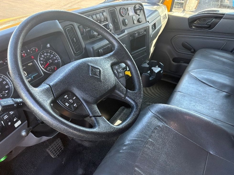 Medium Duty Box Truck-Light and Medium Duty Trucks-International-2021-MV607-Spokane Valley-WA-221,193\n\t\tmiles-$ 40,250 - Image 17