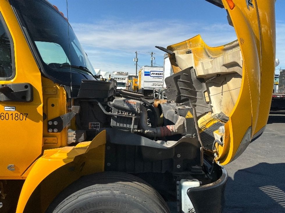 Medium Duty Box Truck-Light and Medium Duty Trucks-International-2021-MV607-Spokane Valley-WA-221,193\n\t\tmiles-$ 40,250 - Image 23