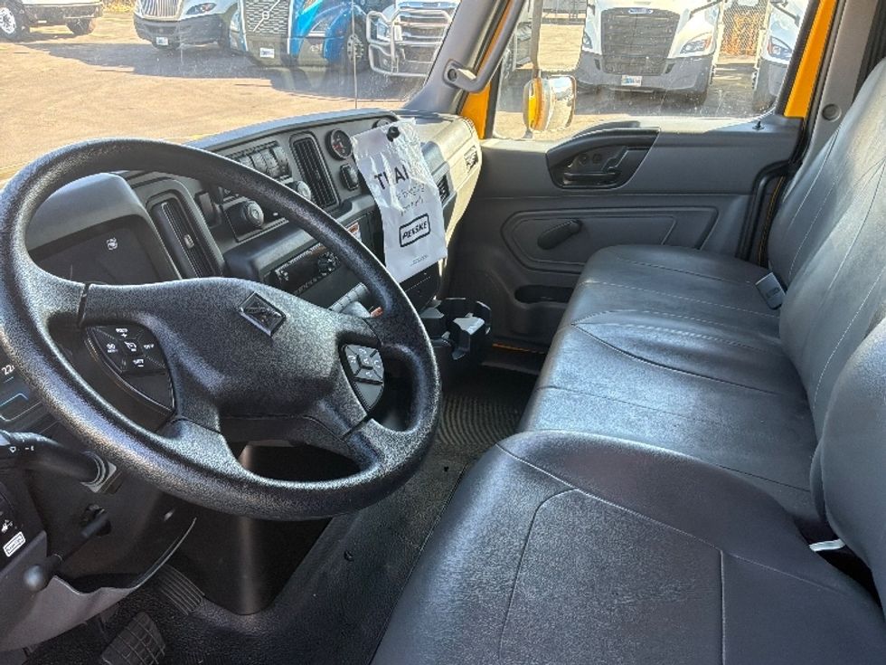 Medium Duty Box Truck-Light and Medium Duty Trucks-International-2021-MV607-Spokane Valley-WA-226,786\n\t\tmiles-$ 39,500 - Image 16