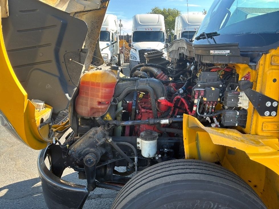 Medium Duty Box Truck-Light and Medium Duty Trucks-International-2021-MV607-Spokane Valley-WA-226,786\n\t\tmiles-$ 39,500 - Image 22