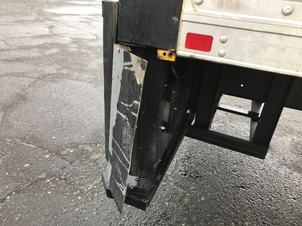 Medium Duty Box Truck-Light and Medium Duty Trucks-International-2021-MV607-Spokane Valley-WA-227,073\n\t\tmiles-$ 34,750 - Image 24