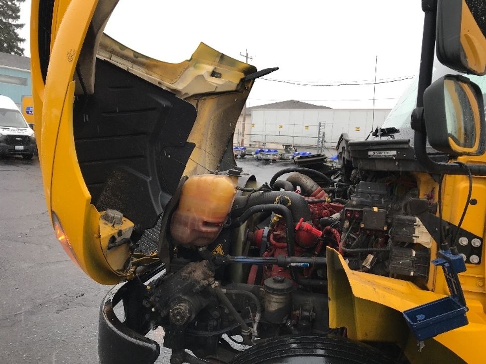 Medium Duty Box Truck-Light and Medium Duty Trucks-International-2021-MV607-Spokane Valley-WA-230,204\n\t\tmiles-$ 38,000 - Image 24