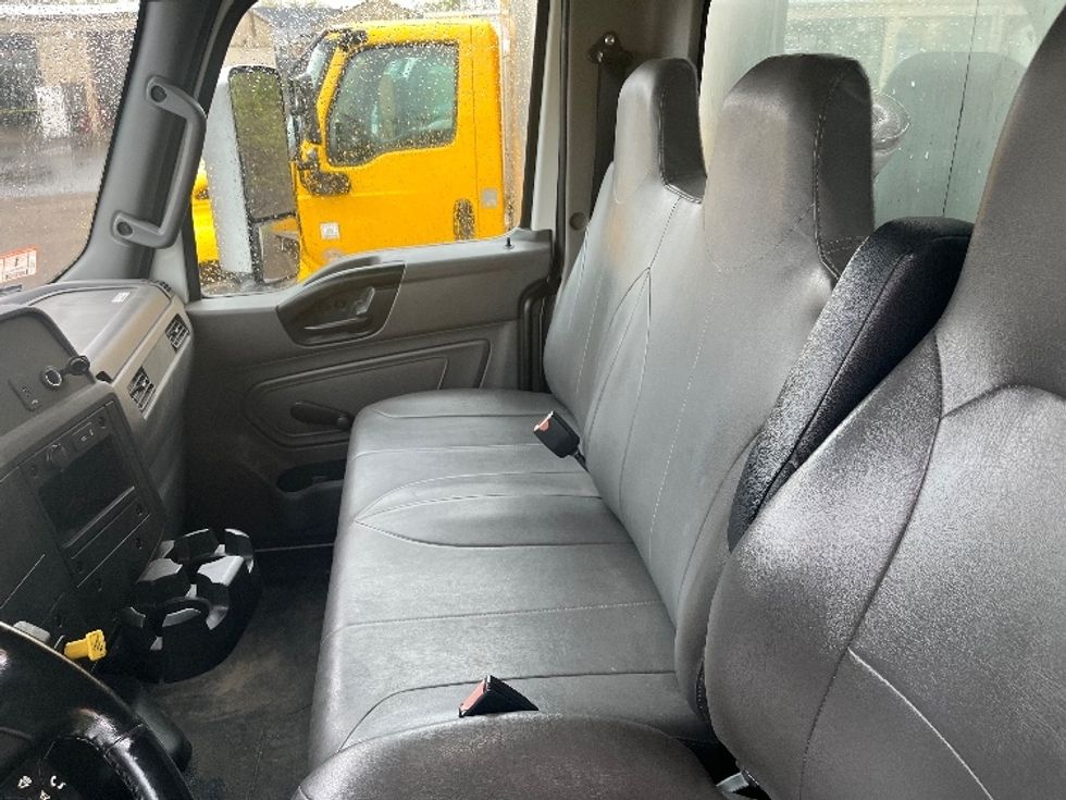 Medium Duty Box Truck-Light and Medium Duty Trucks-International-2021-MV607-Springfield-MA-40,876\n\t\tmiles-$ 66,000 - Image 19