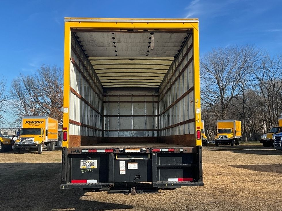 Medium Duty Box Truck-Light and Medium Duty Trucks-International-2021-MV607-Springfield-MO-183,224\n\t\tmiles-$ 44,750 - Image 8