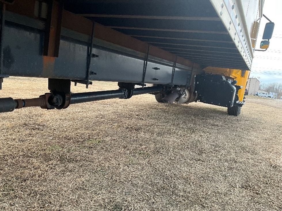 Medium Duty Box Truck-Light and Medium Duty Trucks-International-2021-MV607-Springfield-MO-191,834\n\t\tmiles-$ 43,500 - Image 14