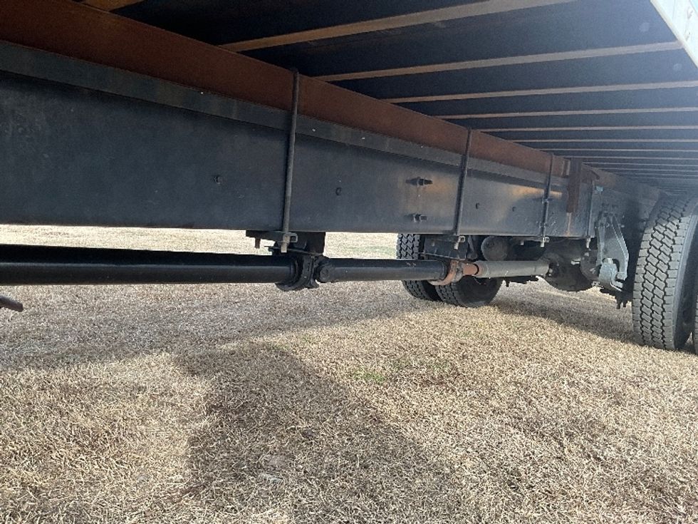 Medium Duty Box Truck-Light and Medium Duty Trucks-International-2021-MV607-Springfield-MO-191,834\n\t\tmiles-$ 43,500 - Image 5