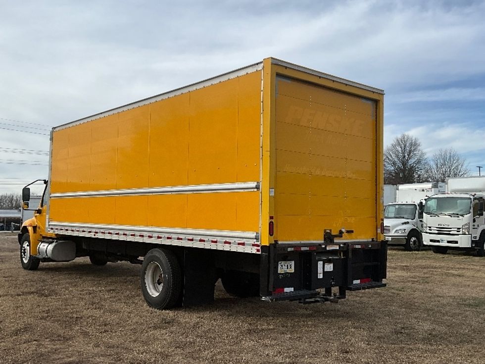 Medium Duty Box Truck-Light and Medium Duty Trucks-International-2021-MV607-Springfield-MO-191,834\n\t\tmiles-$ 43,500 - Image 6