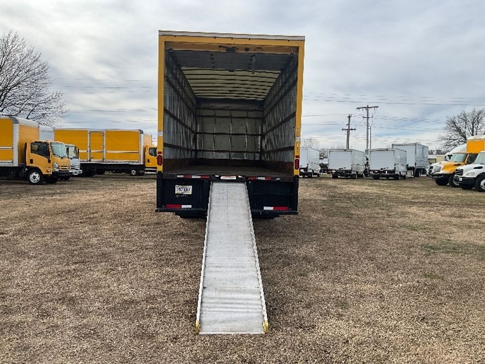 Medium Duty Box Truck-Light and Medium Duty Trucks-International-2021-MV607-Springfield-MO-191,834\n\t\tmiles-$ 43,500 - Image 9