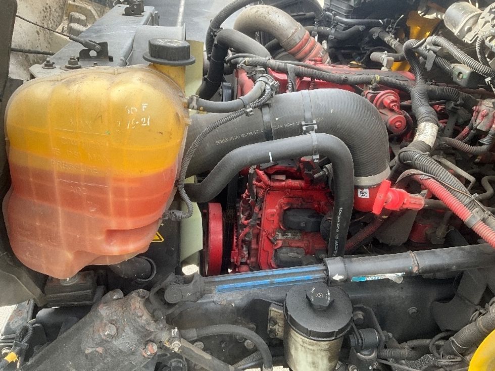 Medium Duty Box Truck-Light and Medium Duty Trucks-International-2021-MV607-Springfield-MO-219,692\n\t\tmiles-$ 39,500 - Image 24