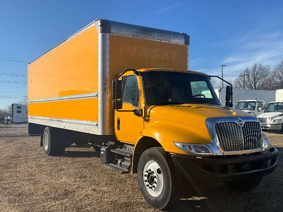 Medium Duty Box Truck-Light and Medium Duty Trucks-International-2021-MV607-Springfield-MO-226,448
miles-$ 38,500