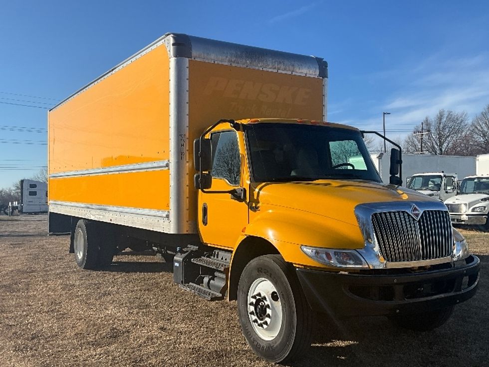 Medium Duty Box Truck-Light and Medium Duty Trucks-International-2021-MV607-Springfield-MO-226,448\n\t\tmiles-$ 38,500 - Image 1