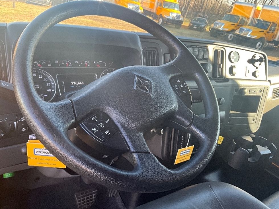 Medium Duty Box Truck-Light and Medium Duty Trucks-International-2021-MV607-Springfield-MO-226,448\n\t\tmiles-$ 38,500 - Image 18