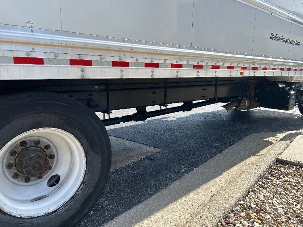 Medium Duty Box Truck-Light and Medium Duty Trucks-International-2021-MV607-Springfield-MO-239,577\n\t\tmiles-$ 45,500 - Image 14
