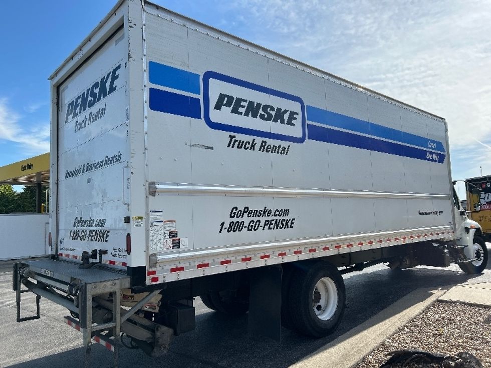 Medium Duty Box Truck-Light and Medium Duty Trucks-International-2021-MV607-Springfield-MO-239,577\n\t\tmiles-$ 45,500 - Image 13
