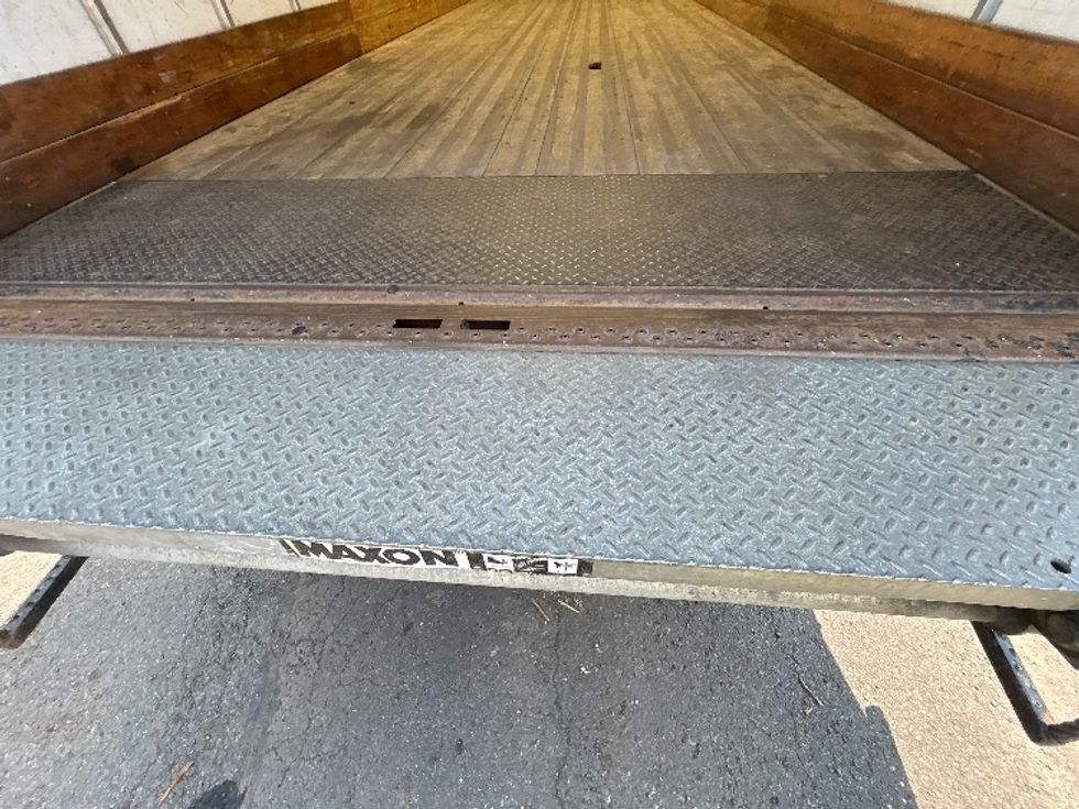 Medium Duty Box Truck-Light and Medium Duty Trucks-International-2021-MV607-Sterling-VA-133,515\n\t\tmiles-$ 62,000 - Image 10