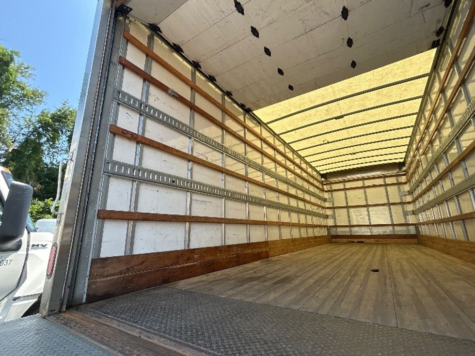 Medium Duty Box Truck-Light and Medium Duty Trucks-International-2021-MV607-Sterling-VA-133,515\n\t\tmiles-$ 62,000 - Image 11