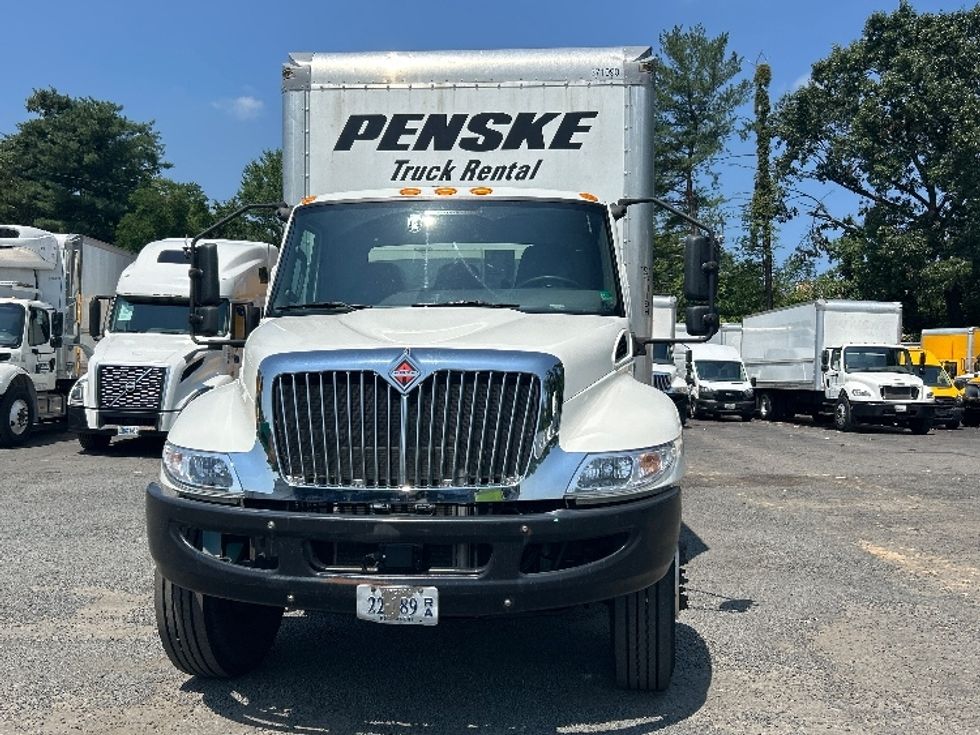 Medium Duty Box Truck-Light and Medium Duty Trucks-International-2021-MV607-Sterling-VA-133,515\n\t\tmiles-$ 62,000 - Image 2