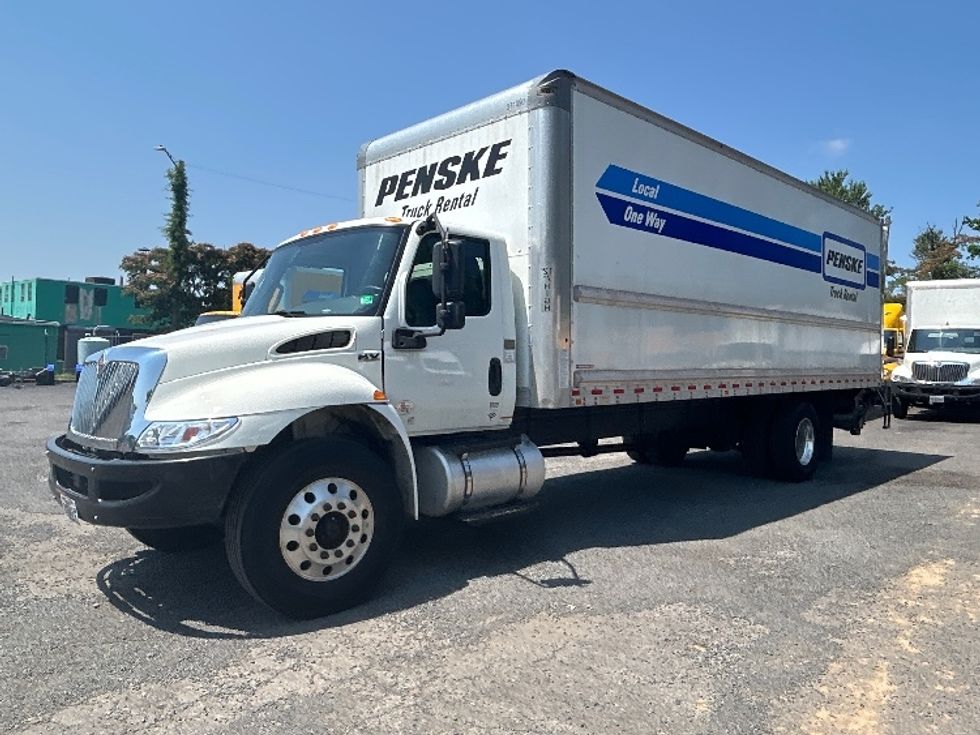 Medium Duty Box Truck-Light and Medium Duty Trucks-International-2021-MV607-Sterling-VA-133,515\n\t\tmiles-$ 62,000 - Image 3