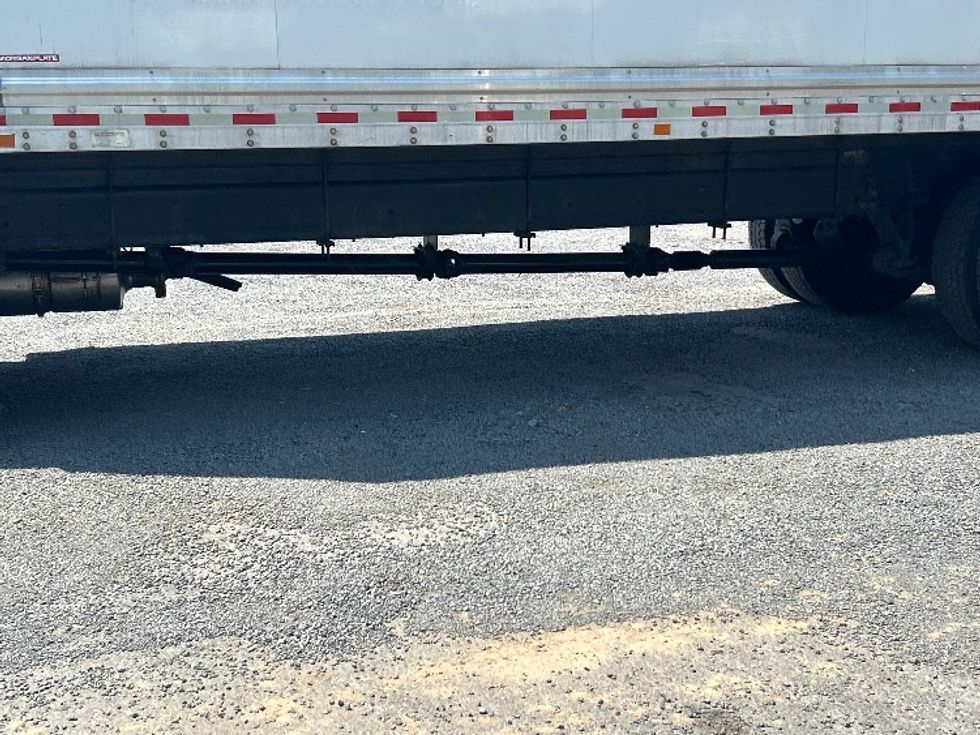 Medium Duty Box Truck-Light and Medium Duty Trucks-International-2021-MV607-Sterling-VA-133,515\n\t\tmiles-$ 62,000 - Image 5