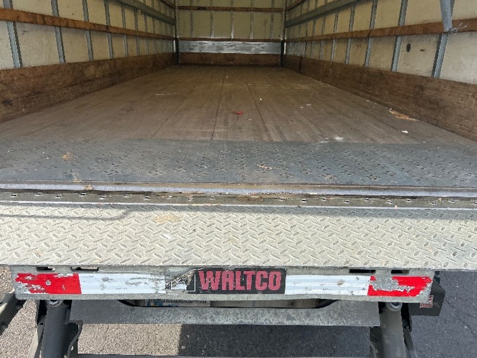 Medium Duty Box Truck-Light and Medium Duty Trucks-International-2021-MV607-Sterling-VA-160,781\n\t\tmiles-$ 57,000 - Image 10