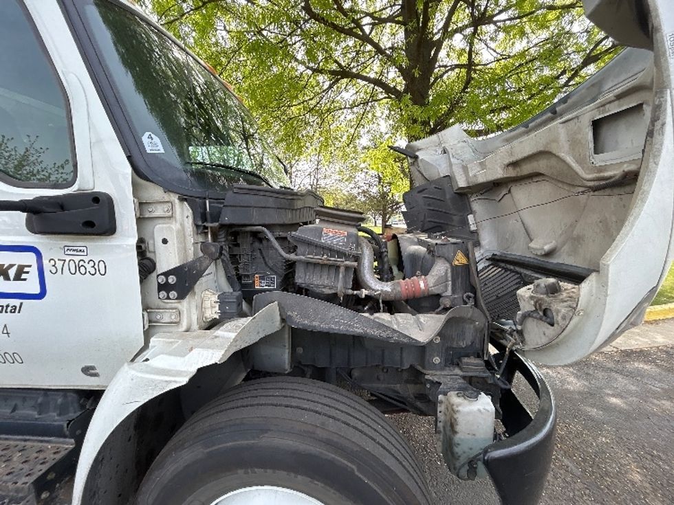 Medium Duty Box Truck-Light and Medium Duty Trucks-International-2021-MV607-Sterling-VA-160,781\n\t\tmiles-$ 57,000 - Image 23