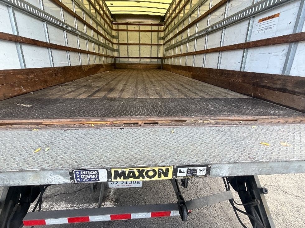 Medium Duty Box Truck-Light and Medium Duty Trucks-International-2021-MV607-Sterling-VA-160,980\n\t\tmiles-$ 57,500 - Image 10