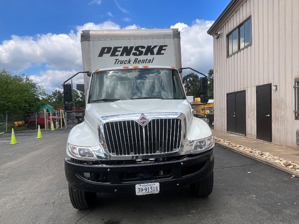 Medium Duty Box Truck-Light and Medium Duty Trucks-International-2021-MV607-Sterling-VA-160,980\n\t\tmiles-$ 57,500 - Image 2