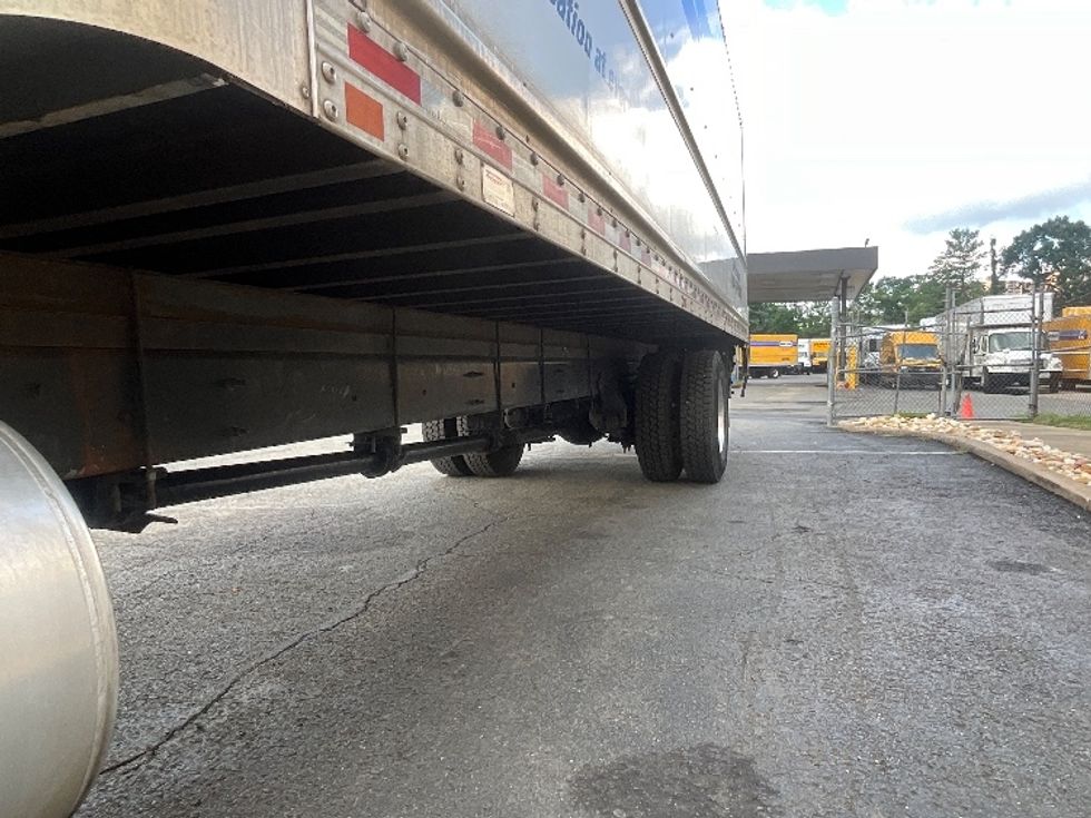 Medium Duty Box Truck-Light and Medium Duty Trucks-International-2021-MV607-Sterling-VA-160,980\n\t\tmiles-$ 57,500 - Image 5