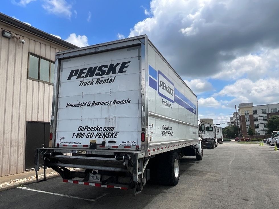 Medium Duty Box Truck-Light and Medium Duty Trucks-International-2021-MV607-Sterling-VA-160,980\n\t\tmiles-$ 57,500 - Image 6