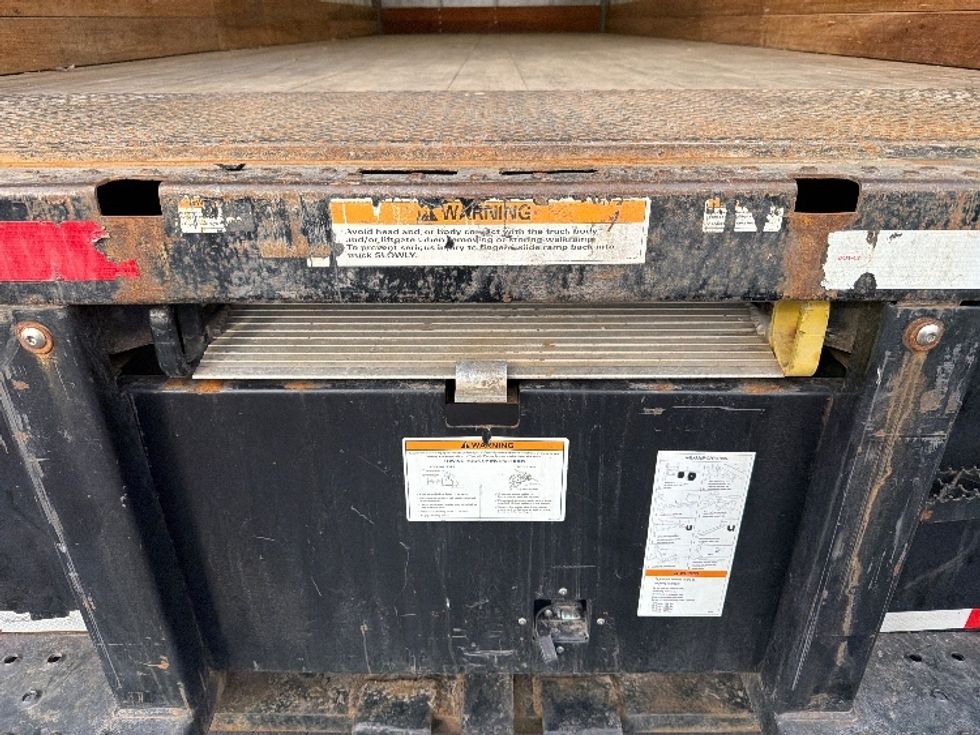 Medium Duty Box Truck-Light and Medium Duty Trucks-International-2021-MV607-Sterling-VA-207,852\n\t\tmiles-$ 39,500 - Image 12