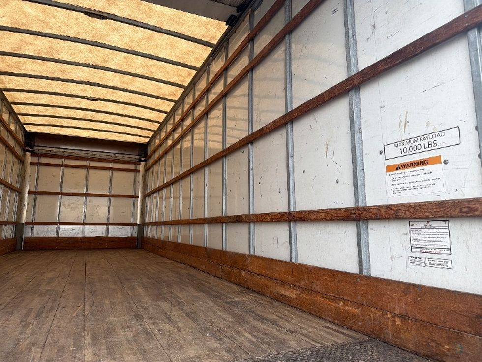 Medium Duty Box Truck-Light and Medium Duty Trucks-International-2021-MV607-Sterling-VA-209,996\n\t\tmiles-$ 39,000 - Image 12