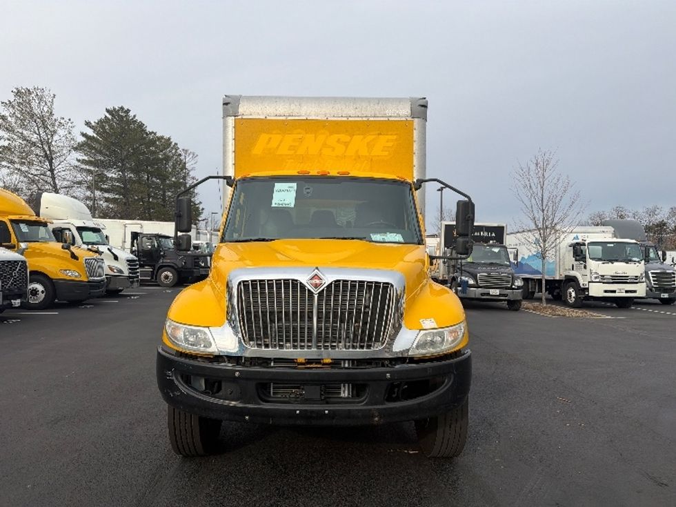 Medium Duty Box Truck-Light and Medium Duty Trucks-International-2021-MV607-Sterling-VA-209,996\n\t\tmiles-$ 39,000 - Image 2